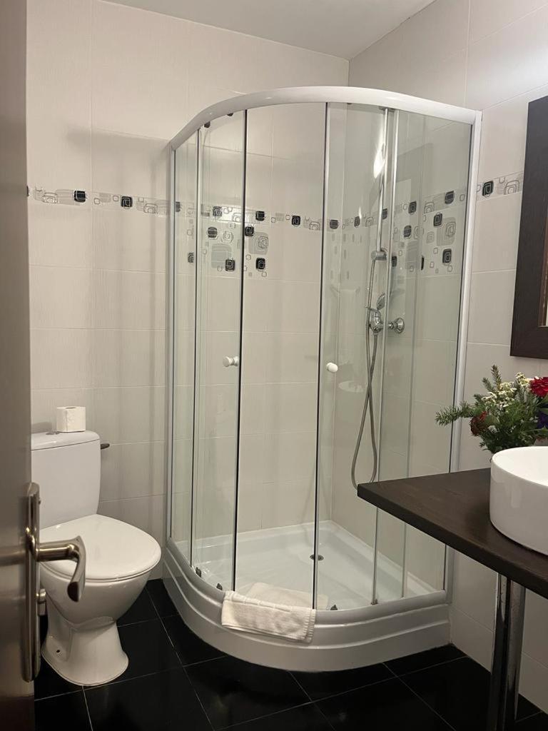 Pietrele Doamnei Hotel Pojorîta Екстериор снимка